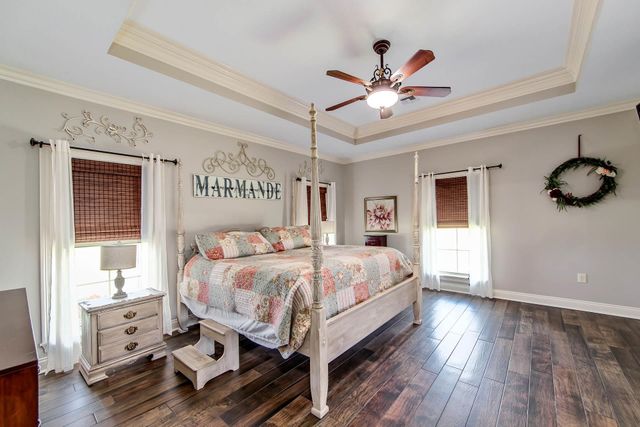 673 Bayou Dularge Rd, Houma, LA 70363