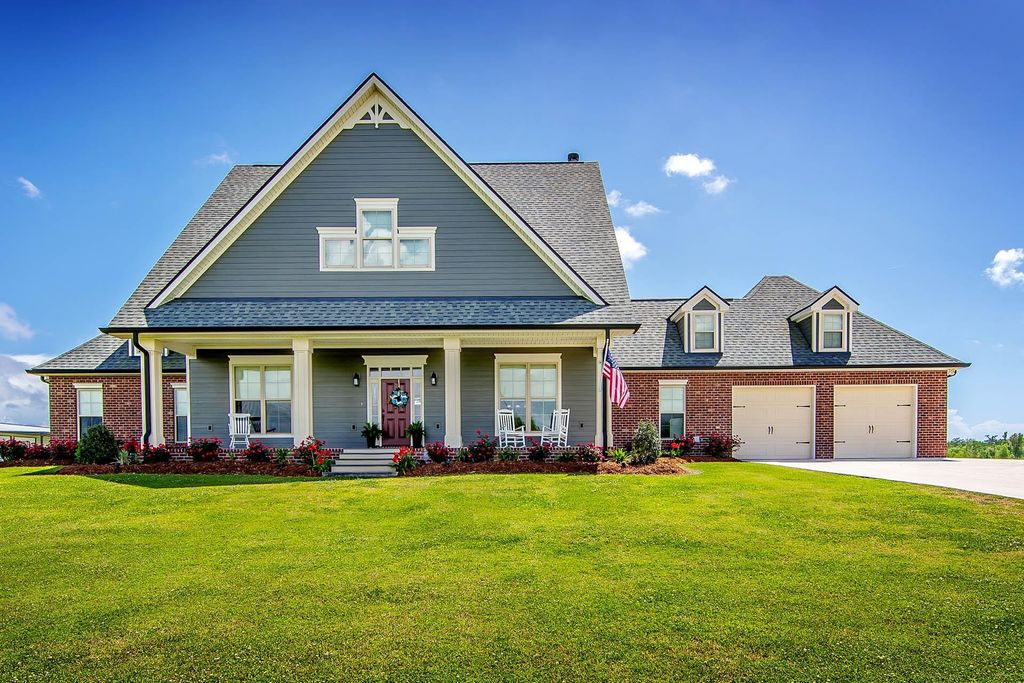 673 Bayou Dularge Rd, Houma, LA 70363