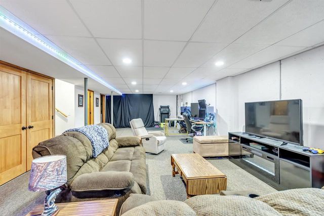 110 E MORNINGSIDE DRIVE, Kaukauna, WI 54130