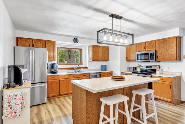110 E MORNINGSIDE DRIVE, Kaukauna, WI 54130