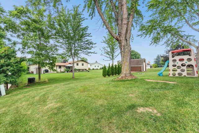 110 E MORNINGSIDE DRIVE, Kaukauna, WI 54130