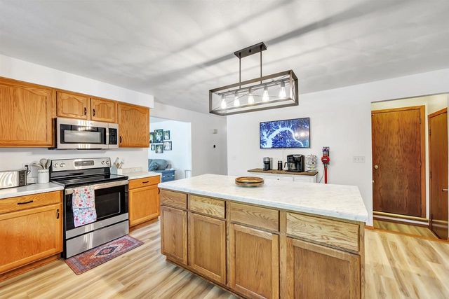 110 E MORNINGSIDE DRIVE, Kaukauna, WI 54130