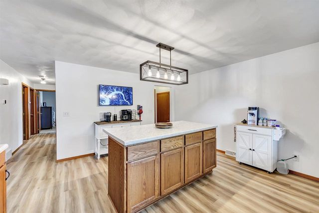 110 E MORNINGSIDE DRIVE, Kaukauna, WI 54130