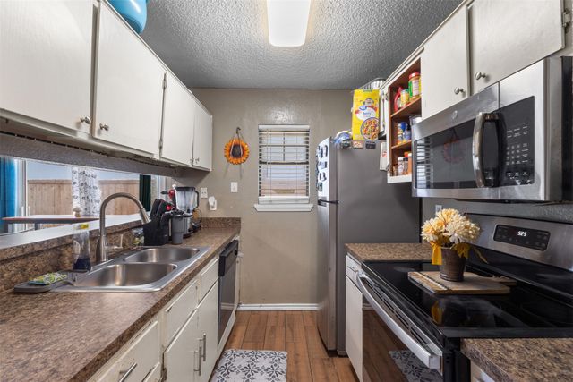 10319 Waterbury Drive, Dallas, TX 75217