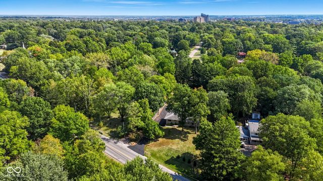 8775 Westfield Boulevard, Indianapolis, IN 46240