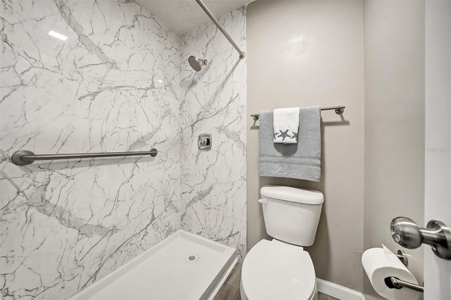 5140 NASHVILLE DRIVE, Tampa, FL 33624