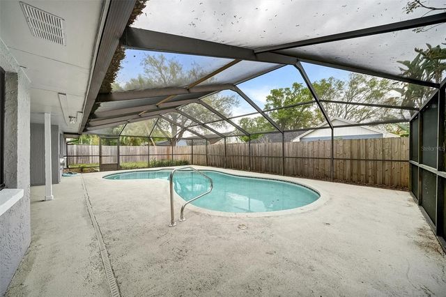 5140 NASHVILLE DRIVE, Tampa, FL 33624