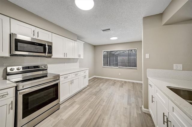 5140 NASHVILLE DRIVE, Tampa, FL 33624