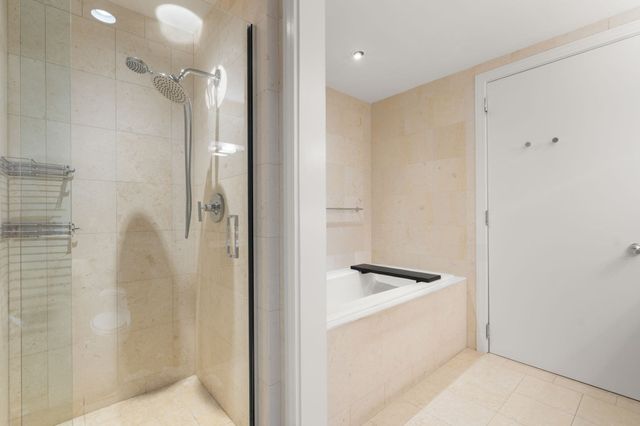 500 Atlantic Ave 21M, Boston, MA 02210