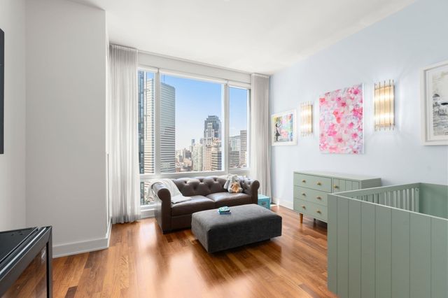 500 Atlantic Ave 21M, Boston, MA 02210
