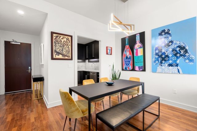500 Atlantic Ave 21M, Boston, MA 02210