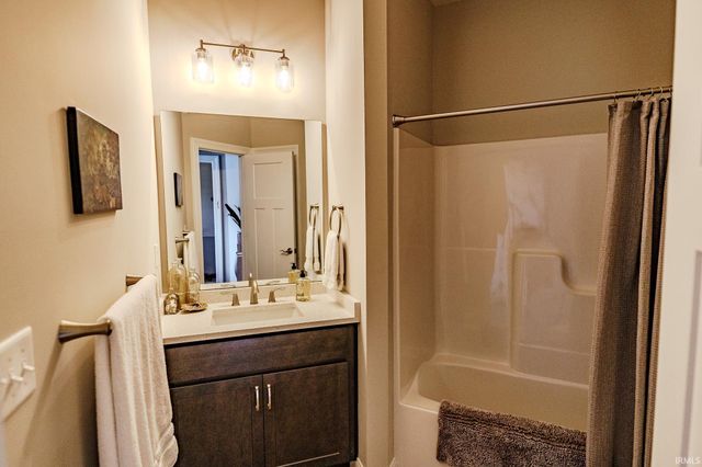 6073 Hyperion Drive, West Lafayette, IN 47906