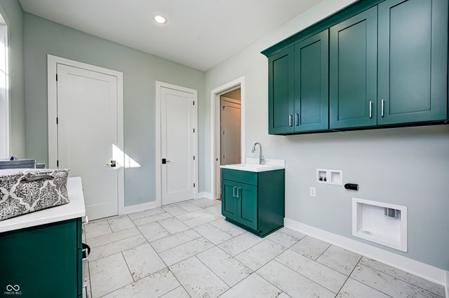 11293 Golden Bear Way, Noblesville, IN 46060