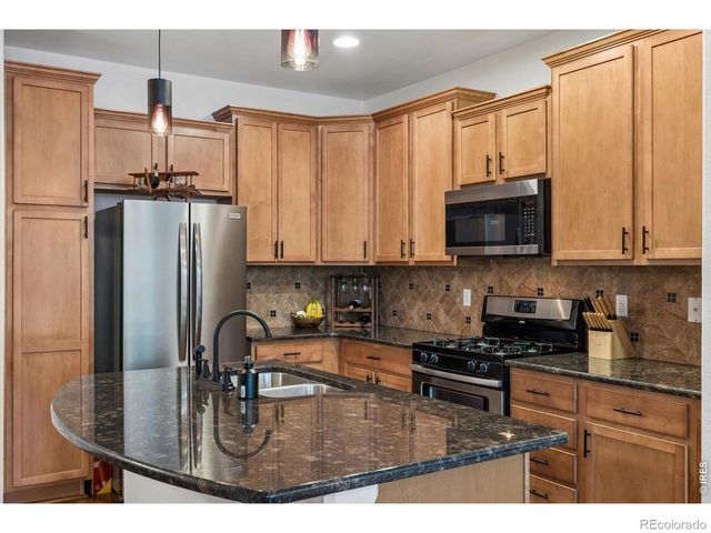 8906 E Nichols Place, Centennial, CO 80112