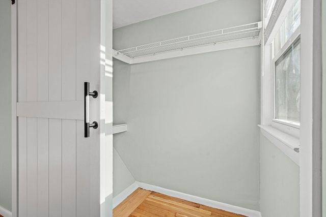 2 Starbird Ave 2, Boston, MA 02131