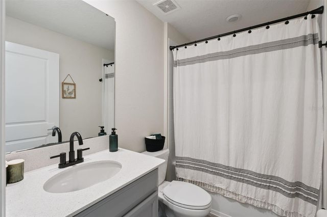 570 PEG COURT, St Cloud, FL 34772