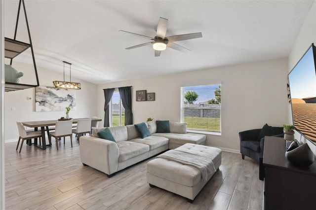 570 PEG COURT, St Cloud, FL 34772