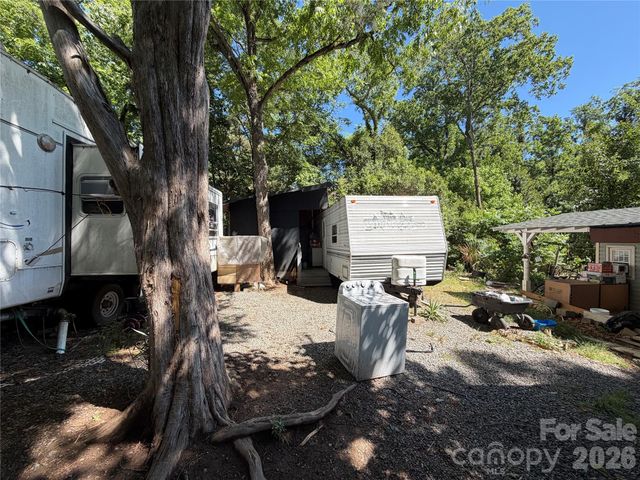 6228 Freedom Drive, Charlotte, NC 28214