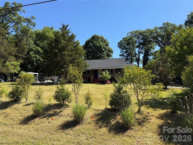 6228 Freedom Drive, Charlotte, NC 28214
