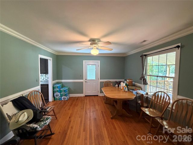 6228 Freedom Drive, Charlotte, NC 28214