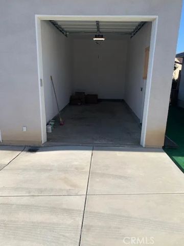 2050 8th, San Fernando, CA 91340