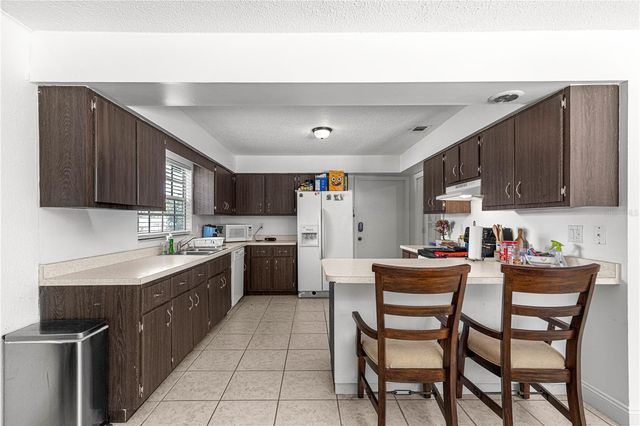2130 NE 10TH STREET, Ocala, FL 34470