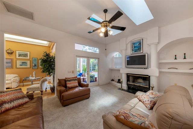 5393 SHORELINE CIRCLE, Sanford, FL 32771