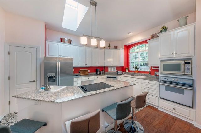 5393 SHORELINE CIRCLE, Sanford, FL 32771
