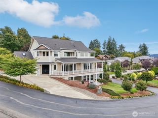11108 12th Avenue Ct NW, Gig Harbor, WA 98332