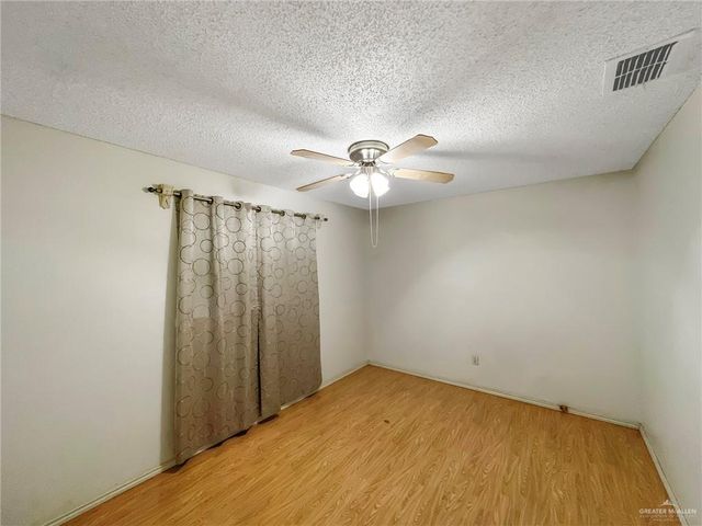 2417 W Iris Avenue, Mcallen, TX 78501