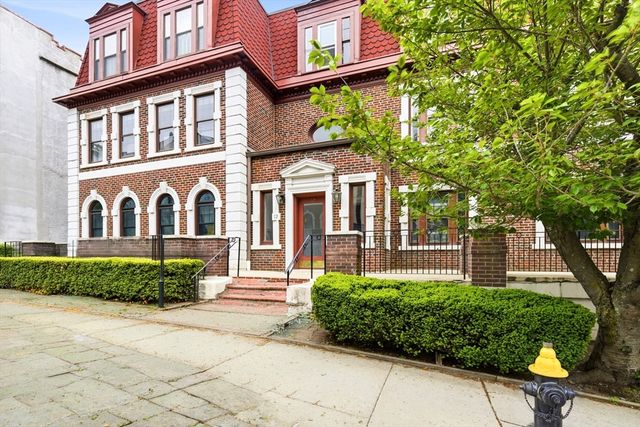 12 Bellvista Road 4, Boston, MA 02135