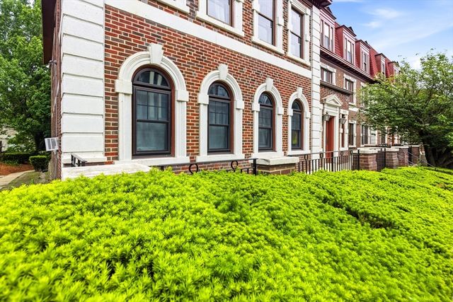 12 Bellvista Road 4, Boston, MA 02135