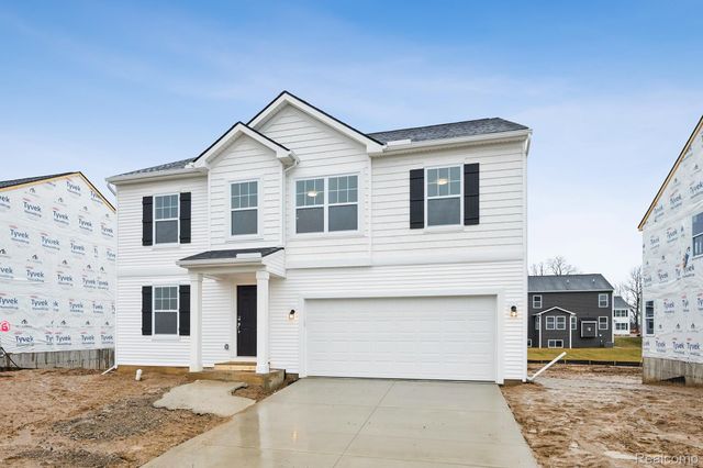 709 Whisperwood Way, Chelsea, MI 48118