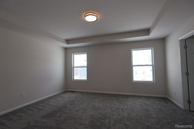 709 Whisperwood Way, Chelsea, MI 48118