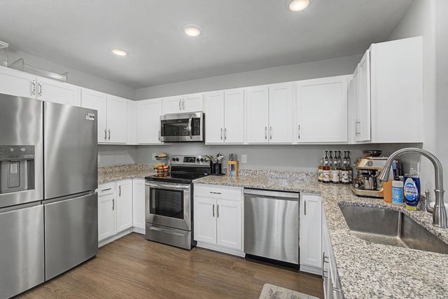 222 Cave St, Clarksville, TN 37042