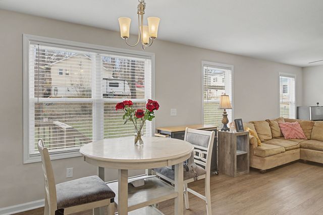 222 Cave St, Clarksville, TN 37042