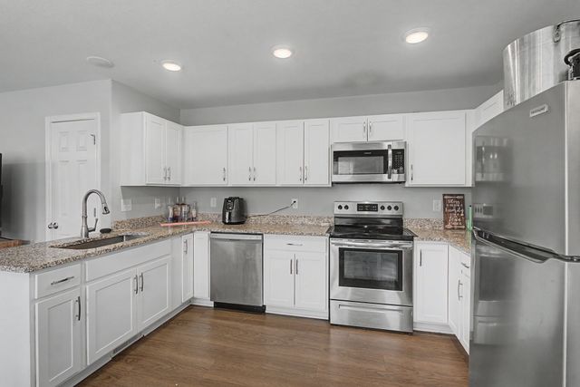 222 Cave St, Clarksville, TN 37042