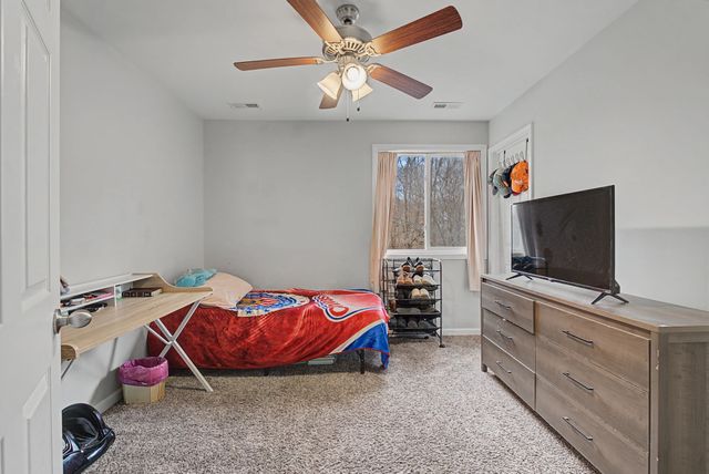 222 Cave St, Clarksville, TN 37042