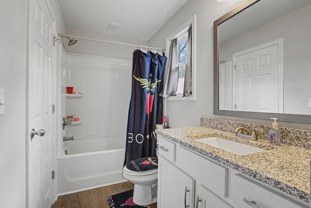 222 Cave St, Clarksville, TN 37042