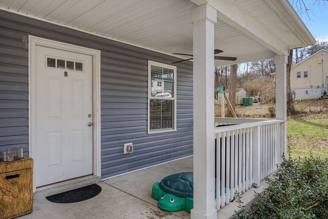 222 Cave St, Clarksville, TN 37042