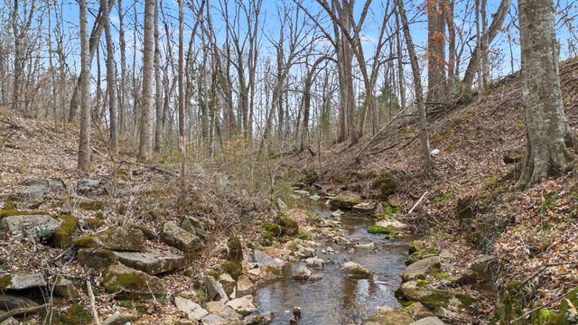 222 Cave St, Clarksville, TN 37042