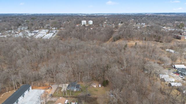 222 Cave St, Clarksville, TN 37042