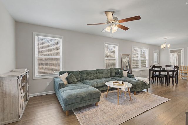 222 Cave St, Clarksville, TN 37042