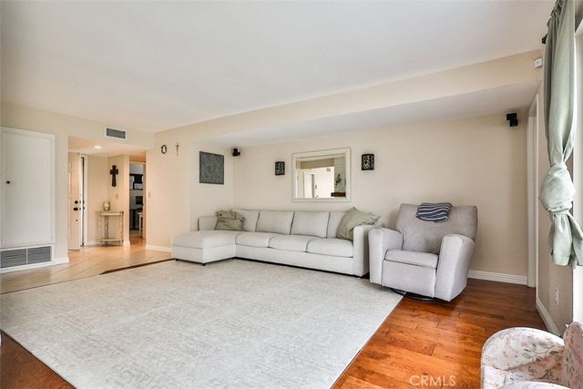 5017 E Holbrook, Anaheim, CA 92807