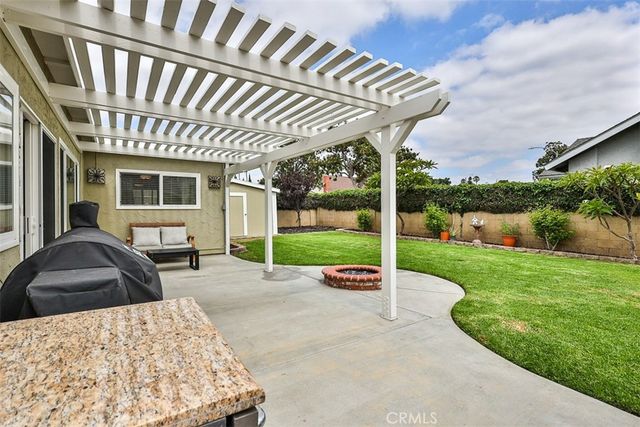 5017 E Holbrook, Anaheim, CA 92807