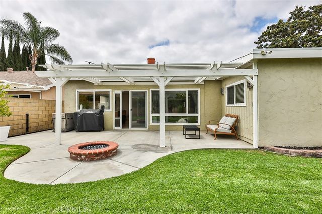 5017 E Holbrook, Anaheim, CA 92807