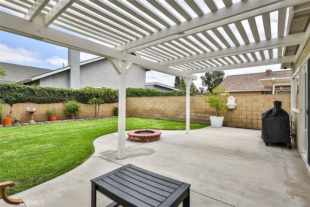 5017 E Holbrook, Anaheim, CA 92807