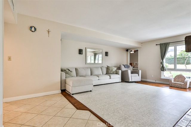 5017 E Holbrook, Anaheim, CA 92807