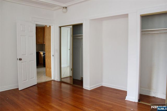 424 Lafayette Ave 1st Floor, Hawthorne, NJ 07506