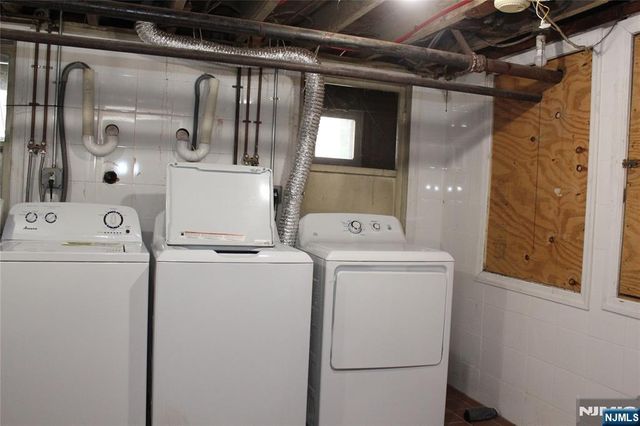 424 Lafayette Ave 1st Floor, Hawthorne, NJ 07506